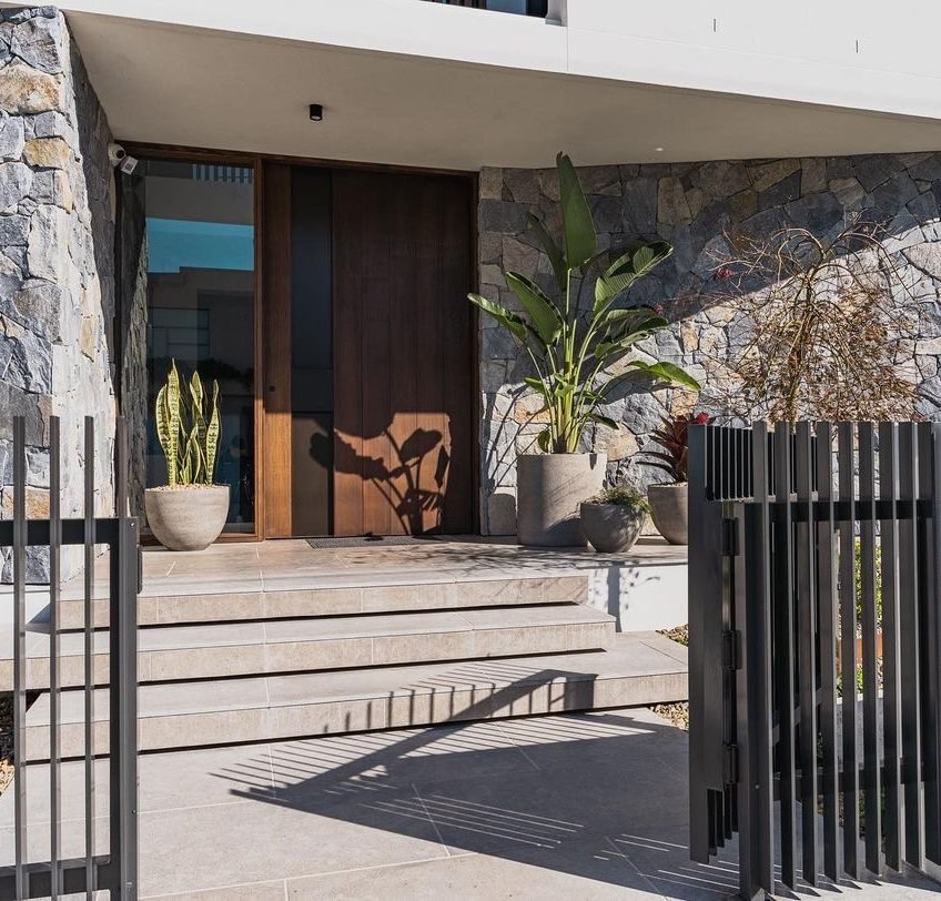 Hassarati-Abbotsford-11-848x812